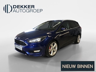 Ford Focus Wagon 1.0 Titanium