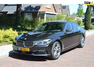 BMW 740d xDrive High Exe/voll onderh/alcantara hemel/camera