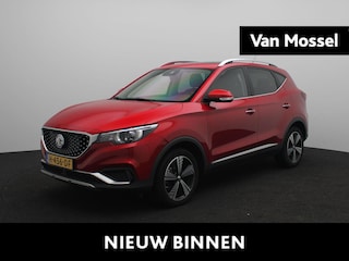 MG ZS EV Luxury 45 kWh | Leder | Navi | Panoramadak | Camera | Apple CarPlay | Adaptive Cruise Control |