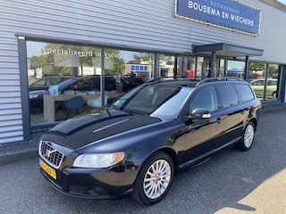 Volvo V70 2.5T Summum Leer+Trekhaak