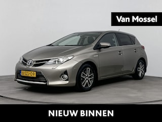 Toyota Auris 1.8 Hybrid Lease Pro | Panoramadak | Stoelverwarming | Navigatie | Camera |