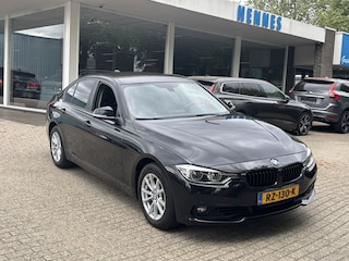 BMW 318i Corporate Lease Executive