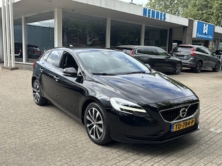 Volvo V40 2.0 T3 Dynamic Edition Pano Standkachel Keyless