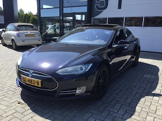 Tesla Model S 85 Base FREE SUPERCHARGER