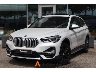 BMW X1 (f48) sDrive20i VDL Nedcar Edition 192pk | Pano | Camera | LED | Navi | Climate | Leder | Head-Up