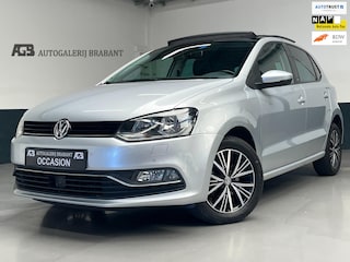 Volkswagen Polo 1.2 TSI Highline Pano/Camera/Carplay