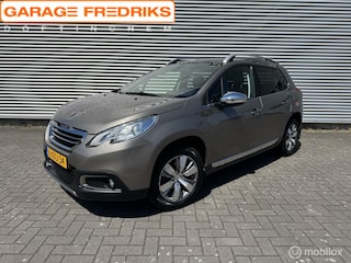 Peugeot 2008 1.2 VTi Allure | Panoramadak | Navigatie | Cruise |