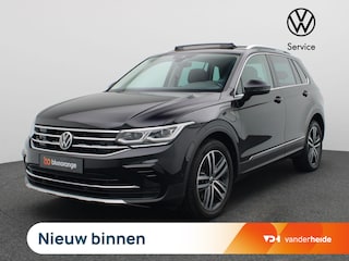 Volkswagen Tiguan 1.4 TSI eHybrid Elegance 245PK DSG Pano-Schuifdak, Adaptieve Cruise Controle, Side Assist, Achteruitrijcamera, Stoel-Stuurverwarming, Elektr. Achterklep, Trekhaak, 19" LM Velgen