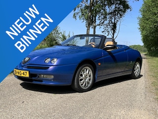 Alfa Romeo Spider 1.8-16V T.Spark