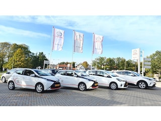 Toyota Yaris Cross 1.5 Style | Apple/Android | Stoel en stuurverw | Keyless | Clima