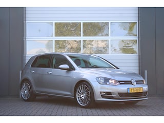 Volkswagen Golf 1.6 TDI Highline BlueMotion Clima/Cruise/Navi/Bluetooth/Park.Assist/PDC/18"LM/Trekhaak/GoedOnderhouden/APK:01-2026