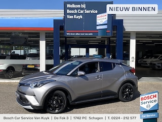 Toyota C-HR 1.8 Hybrid Adventure / Automaat / NL-Auto / Dealer-Onderhouden / Vol-Leder / Stoelverwarming / Treeplanken / Adaptieve Cruise-Control / Keyless / Dodehoek-Detectie / DAB Radio-Bluetooth / Navi / JBL-Audio / PDC V+A met Camera / 18'' LMV / ENZ.