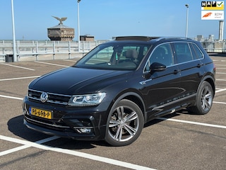 Volkswagen Tiguan 1.4 TSI ACT Comfortline Business R-LINE|PANO|ACC|TREKHAAK