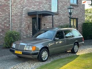 Mercedes-Benz 200-serie W124) Combi 230 TE Aut Airco 7-Pers