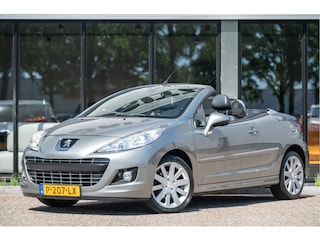 Peugeot 207 CC 1.6 VTi Roland Garros Automaat | PDC | 4 season | Stoelverw. | Leder | Cruise | Clima