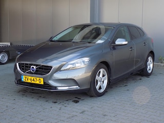 Volvo V40 1.6 D2 R-Design