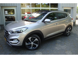 Hyundai Tucson 1.6 T-GDi Premium 4WD / Panorama dak (open)