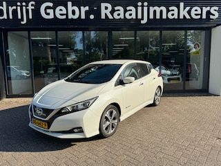 Nissan Leaf Tekna 40 kWh*Leder*Navigatie*Stoelverwarming*EXPORTPRIJS*