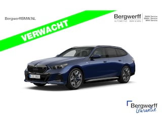 BMW i5 Touring eDrive40 M-Sport Pro - Pano - Onderstel Prof - Stoelventilatie