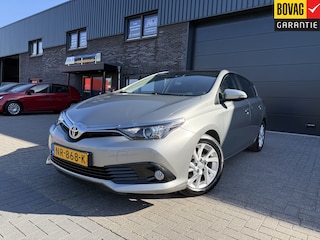 Toyota Auris 1.2T Trend | 1E EIGENAAR | 12MND GARANTIE | AIRCO | DAB | CRUISE | PANODAK | LMV |