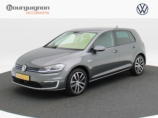 Volkswagen Golf E-DITION 136 Pk Automaat | Full LED | Navigatie | Warmtepomp | Virtual Dashboard | 17 Inch | Camera | Privacy Glass | 83.363 Km!!