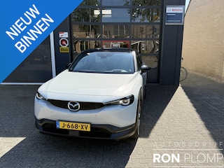 Mazda MX-30 e-SkyActiv 145 Luxury 36 kWh / Airco clima/ Navigatie/ Cruise/ Apple carplay/ PDC/ Camera/ Pan dak