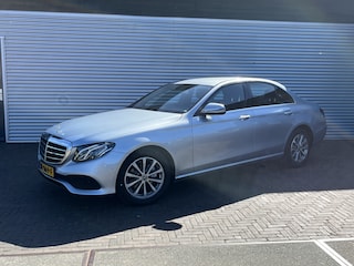Mercedes-Benz E-klasse 200 Business Lage KM, zeer mooi!