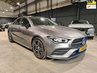 Mercedes-Benz CLA 220 Premium Plus - AMG Pakket - Panoramadak - Sfeer verlichting - Camera