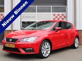 Seat Leon 1.5 TSI 150PK Style Ultimate Edition Automaat /NAVI/18'LM/Camera/Trekhaak/Stoelverwarming/PDC/Keyless/Lane assist/DAB+/NAP! 1e eig!