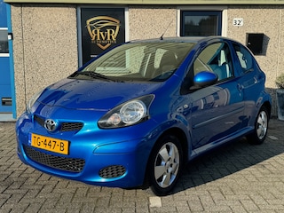 Toyota Aygo 1.0-12V Dynamic Blue NWE KOPPELING