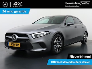 Mercedes-Benz A-klasse 180 Business Solution | Achteruitrij Camera | Stoelverwarming Voor | LED Koplampen | DAB+ radio | Parkeersensoren Voor + Achter