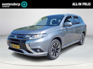 Mitsubishi Outlander 2.0 PHEV AWD Executive Edition | Rijklaarprijs! | Nwe Model | Trekhaak 1500kg | Leder Alcantara |  Navi | Camera | Inclusief 12 mnd Bovag-Garantie! |