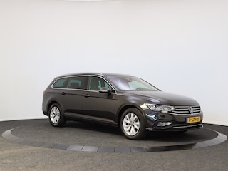 Volkswagen Passat Variant 1.5 TSI Business | achteruitrijcamera | Navigatie | Carplay |
