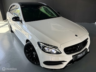 Mercedes-Benz C-klasse Estate 200 AMG / PANO / 20 INCH