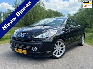 Peugeot 207 CC 1.6-16V T Roland Garros / Cabriolet / Airco / Cruise Control / Leder / JBL Speakers / Trekhaak / 134.000 KM / NAP