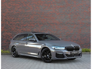 BMW 5-serie Touring 530e xDrive *Pano*H/K*Laser*Trekhaak*
