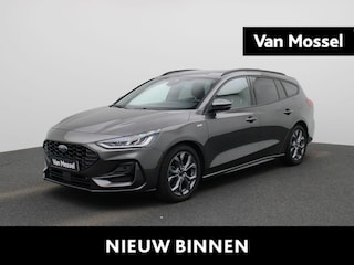 Ford Focus Wagon ST Line | Automaat | Climate Control | Cruise Control | Winterpakket | Achteruitrij Camera | Apple Carplay/Android Auto |