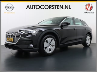 Audi e-Tron ✅ 55 Quattro 95kWh 408PK AUT. Leder Luchtvering Audi-Sound-Sytem® Navi Park-assist PDC-a+v 19" LED Cruise Dab Virtual Cockpit Keyless-Go Pdc Edition Elek.Achterklep Regen/Lichtsensor Bluetooth Wifi Grootste accu Fase 3 laden 1e Eigenaar Origineel Nederlandse Auto 1800KG trekvermogen