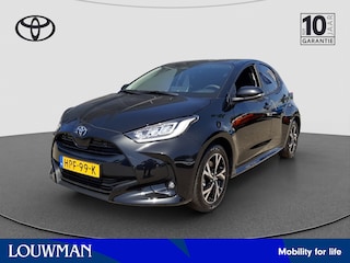Toyota Yaris 1.5 Hybrid 115 Dynamic | Blind Spot Monitor | Stuurwiel verwarming | Stoelverwarming |