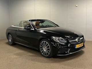 Mercedes-Benz Cabrio 300D AMG STYLING-LUCHTVERING-AIRSCARF-HEAD UP-SOUND-TREKHAAK-ZEER COMPL.