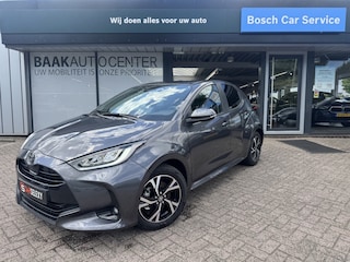 Toyota Yaris 1.5 VVT-i Dynamic | Carplay | Camera | Facelift model