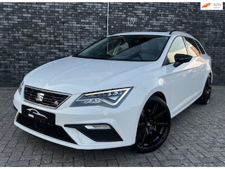 Seat Leon ST 2.0 TSI FR 190PK Panorama|Cruise Control|Carplay|Front Assist|PDC V+A|DAB|Trekhaak mogelijk
