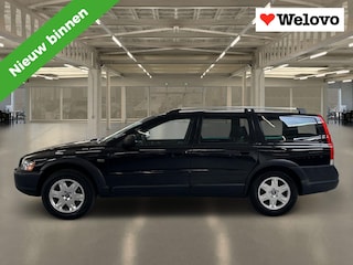Volvo XC70 2.5 T Momentum Dealer onderhouden met Garantie