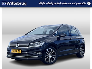 Volkswagen Golf Sportsvan 1.5 TSI ACT Highline | Trekhaak | Schuifdak | Stoelverwarming | Panorama dak