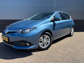 Toyota Auris 1.8 Hybrid Comfort Parkeersensoren+Camera+Navigatie