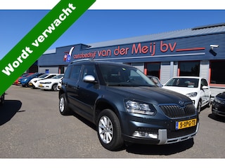 Skoda Yeti Outdoor 1.2 TSI Ambition , TREKHAAK , CR CONTR , NAVI , CLIMATR , LMV16 , PDC A ,