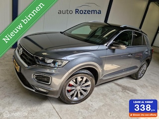 Volkswagen T-Roc 1.5 TSI Sport Automaat,Ecc,Navi,Haak 104052 km !!!!
