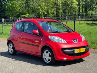 Peugeot 107 1.0-12V XS Urban Move