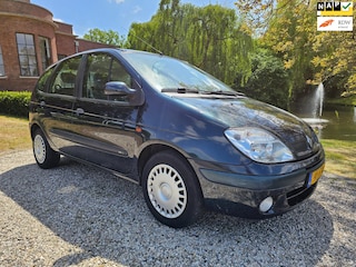 Renault Scénic 1.6-16V Expression AUTOMAAT