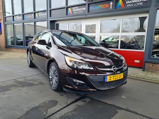 Opel Astra 1.4 120pk Design Edition I.Z.G.S. Trekh. Bluetooth AGR comf stoel.